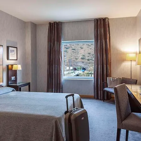 Hotel Macia Real De La Alhambra *